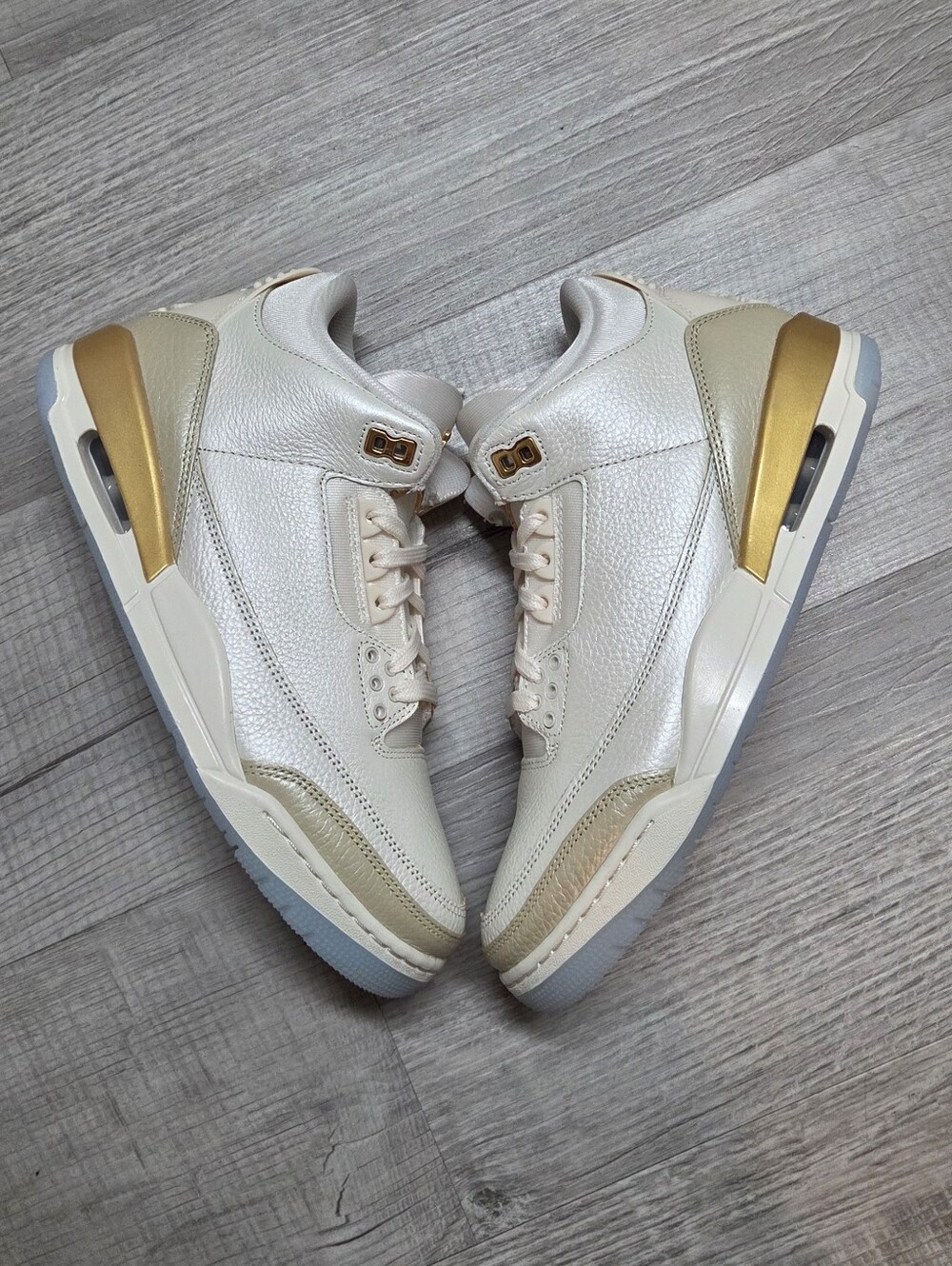 Jordan 3 Oyster